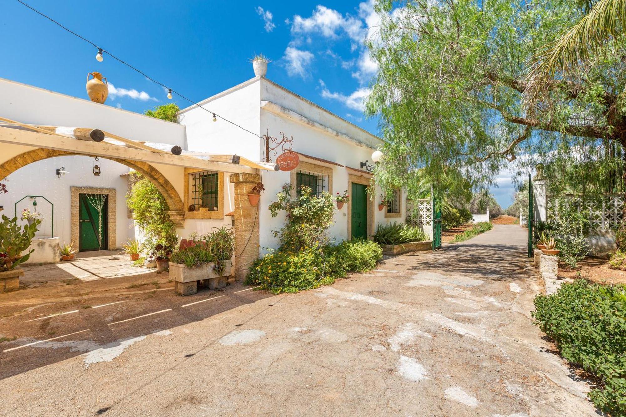 Masseria Sierri By Perle Di Puglia San Pancrazio Salentino Luaran gambar
